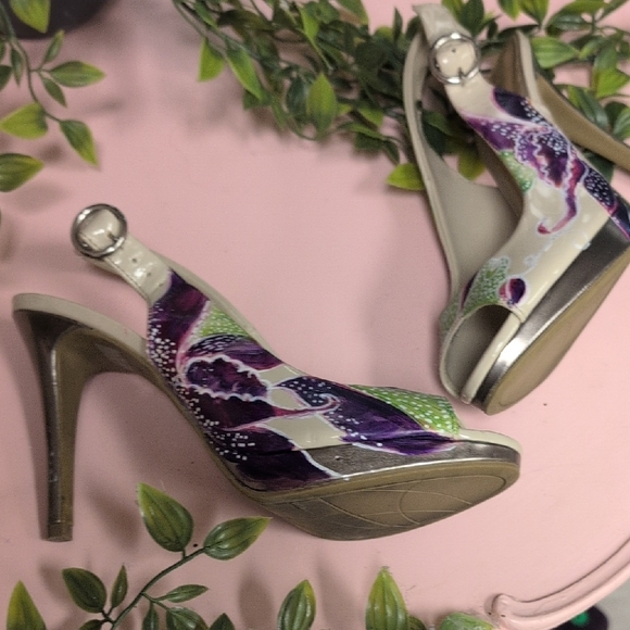 Christian Siriano Purple and Green Peep Toe Heels - Picture 7 of 10